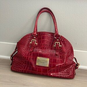 I PONTI Firenze Italian Red Crocodile Embossed Patent Leather Handbag